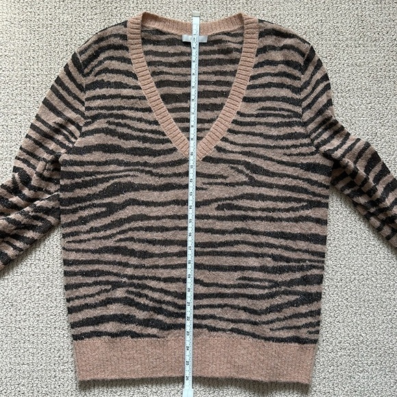 Joie Inira Tiger Stripe Metallic Sweater Lightweight V-Neck in Ginger Size Large - Picture 6 of 7